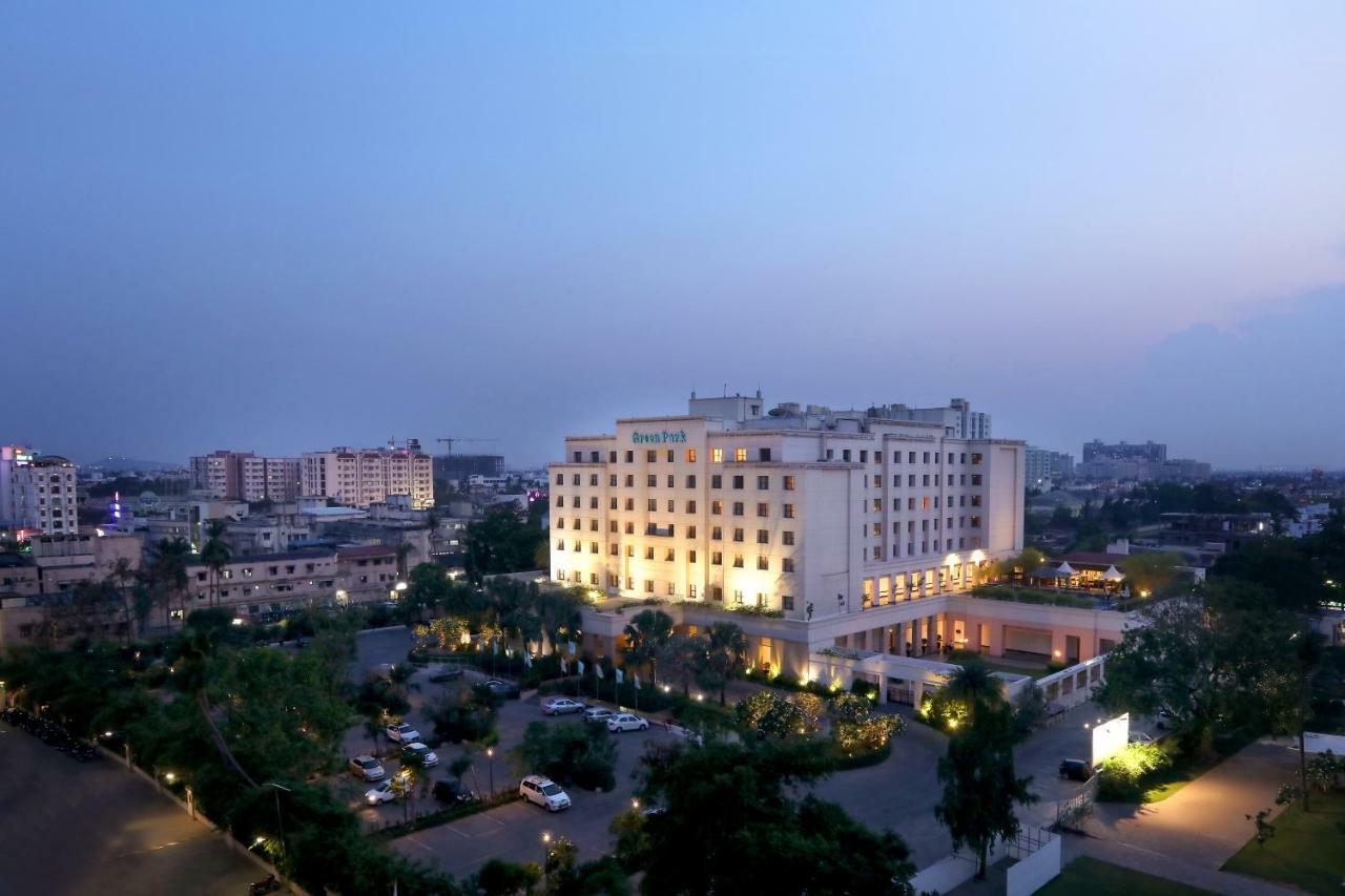 Greenpark Csennai Kültér fotó The Oberoi, Karachi